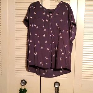 Llama print short sleeve lightweight blouse top